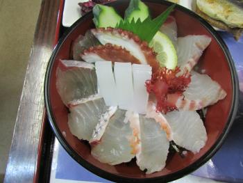 海鮮丼 海鮮丼