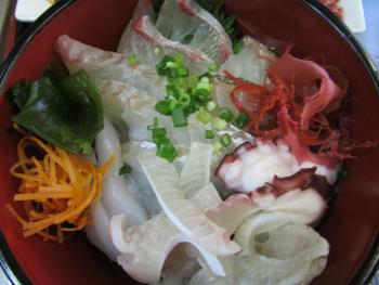 海鮮丼 海鮮丼