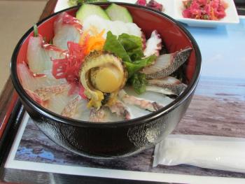 海鮮丼 海鮮丼