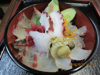 海鮮丼 海鮮丼
