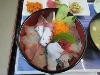 海鮮丼 海鮮丼