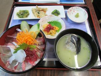 海鮮丼 海鮮丼