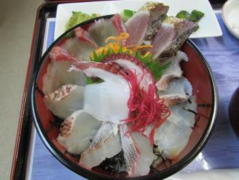 海鮮丼 海鮮丼