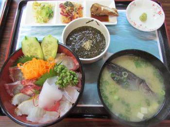 海鮮丼 海鮮丼