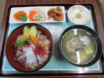 海鮮丼 海鮮丼