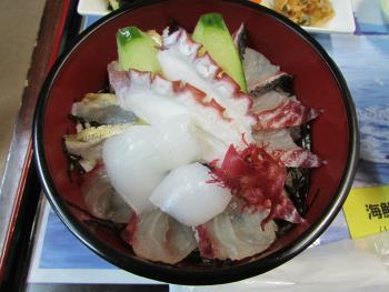 海鮮丼 海鮮丼