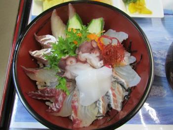 海鮮丼 海鮮丼