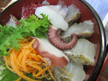 海鮮丼 海鮮丼