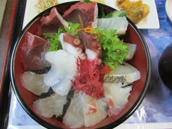 海鮮丼 海鮮丼