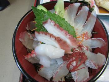 海鮮丼 海鮮丼