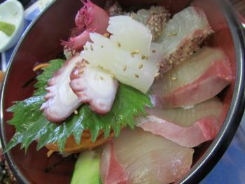 海鮮丼 海鮮丼