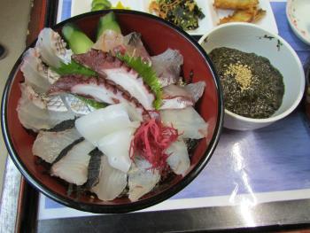海鮮丼 海鮮丼