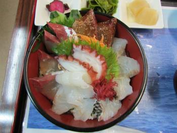 海鮮丼 海鮮丼